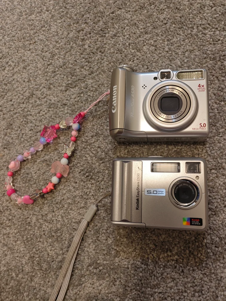 Canon PowerShot A530 & Kodak EasyShare C530 Cameras thumbnail