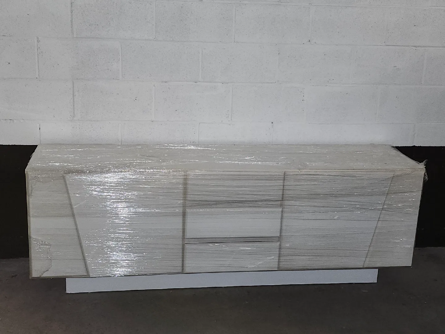 White Wooden TV Table image indicator(9)