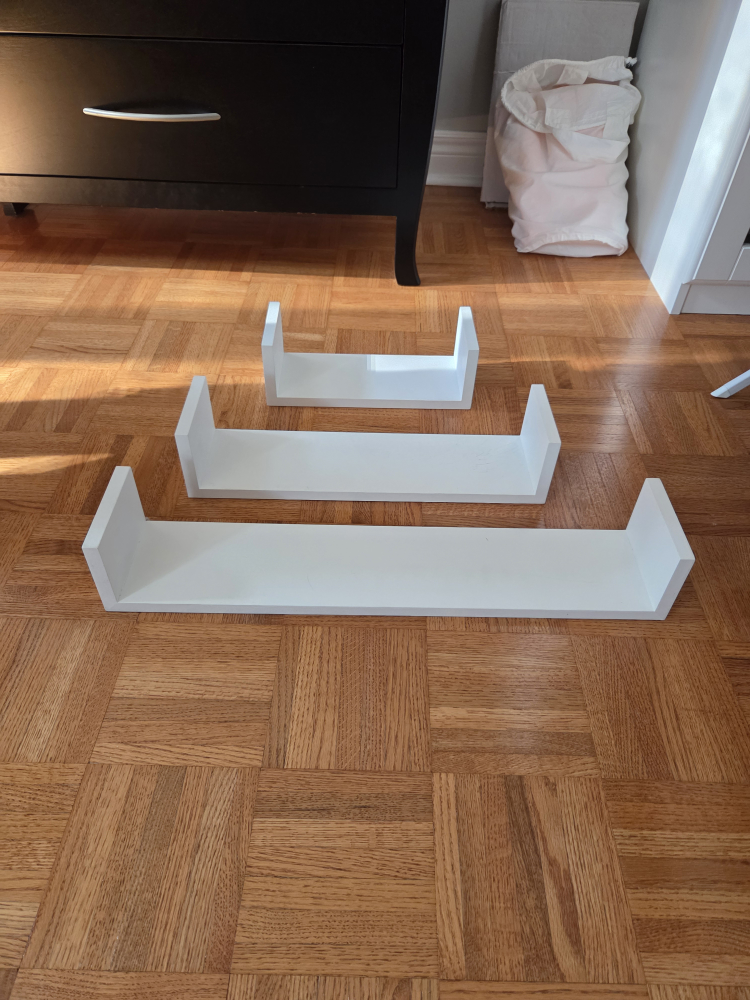 Set of 3 IkeaWhite Floating Shelves