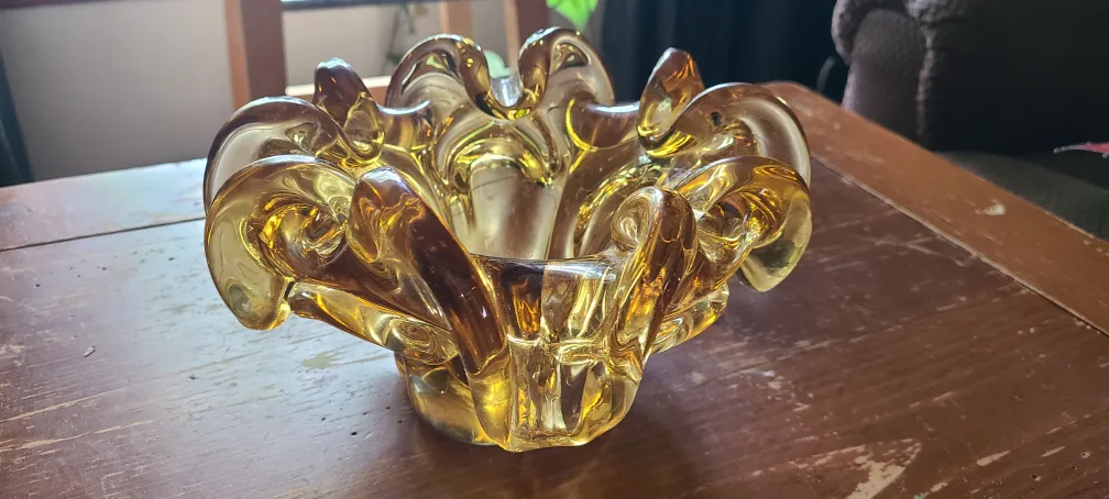 Vintage Amber Glass Bowl thumbnail