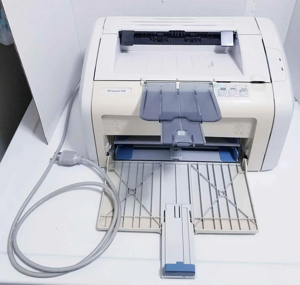 🖨HP LaserJet 1018 Printer with Toner🖨