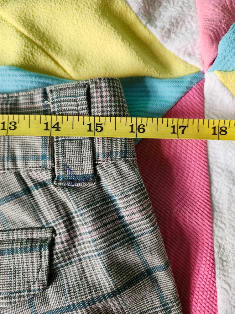 Bluenotes plaid bermuda shorts/capris image indicator(6)