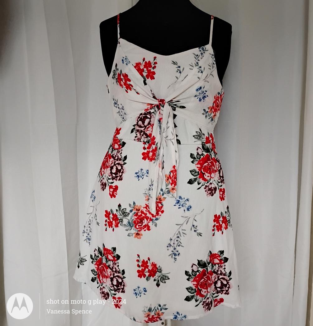 Ardene Floral Dress - Size M
