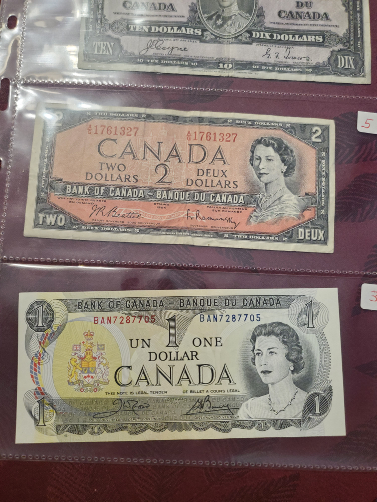Vintage Bank of Canada $10, $2, $1 Bills - photo 4