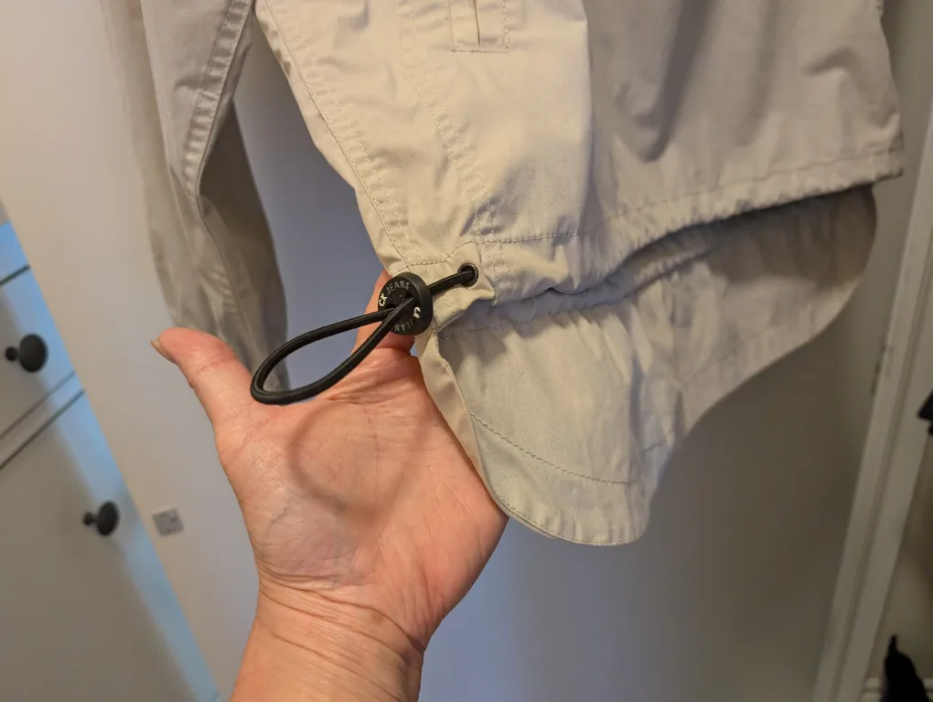 CK Hooded Windbreaker Reflective Hiking Coat image indicator(5)