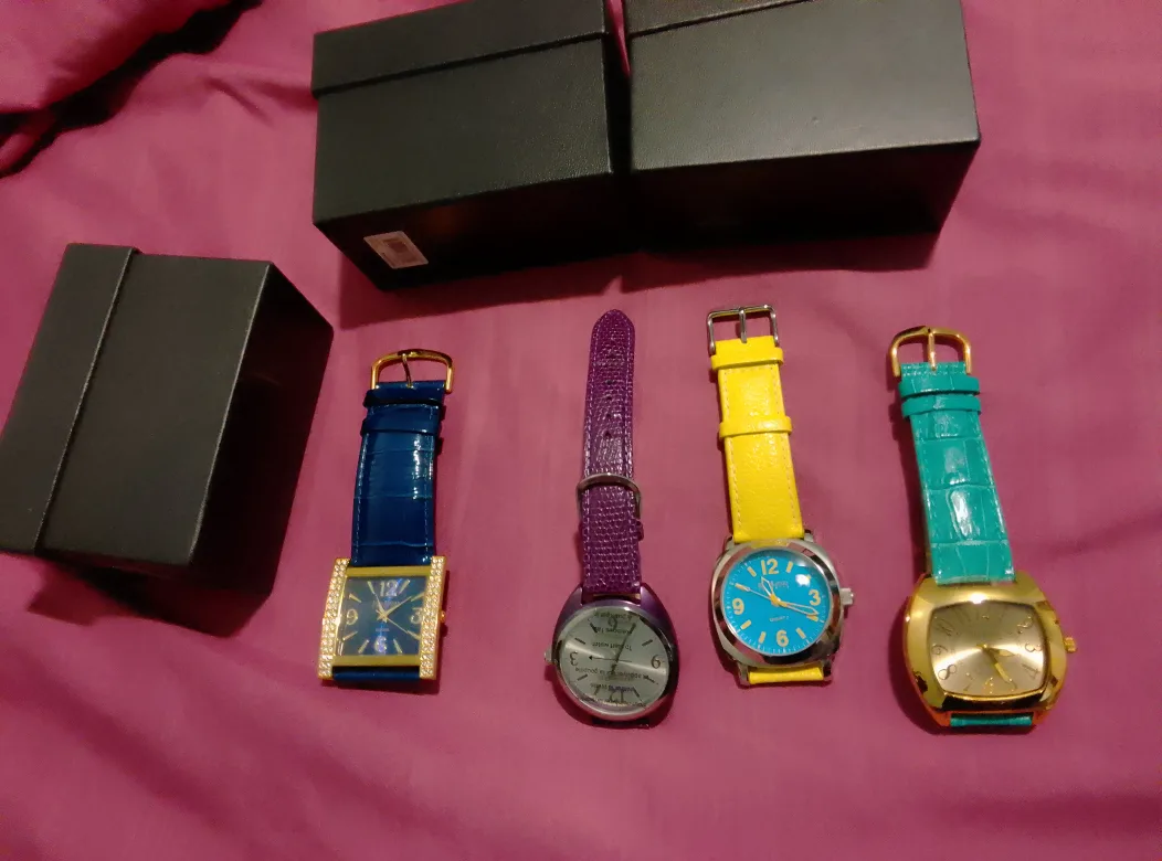Joan Rivers Classic watch Collection thumbnail