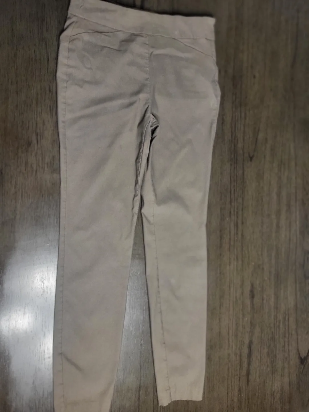 *FREE* closet decluttering RW&CO Ankle Length Leggings thumbnail