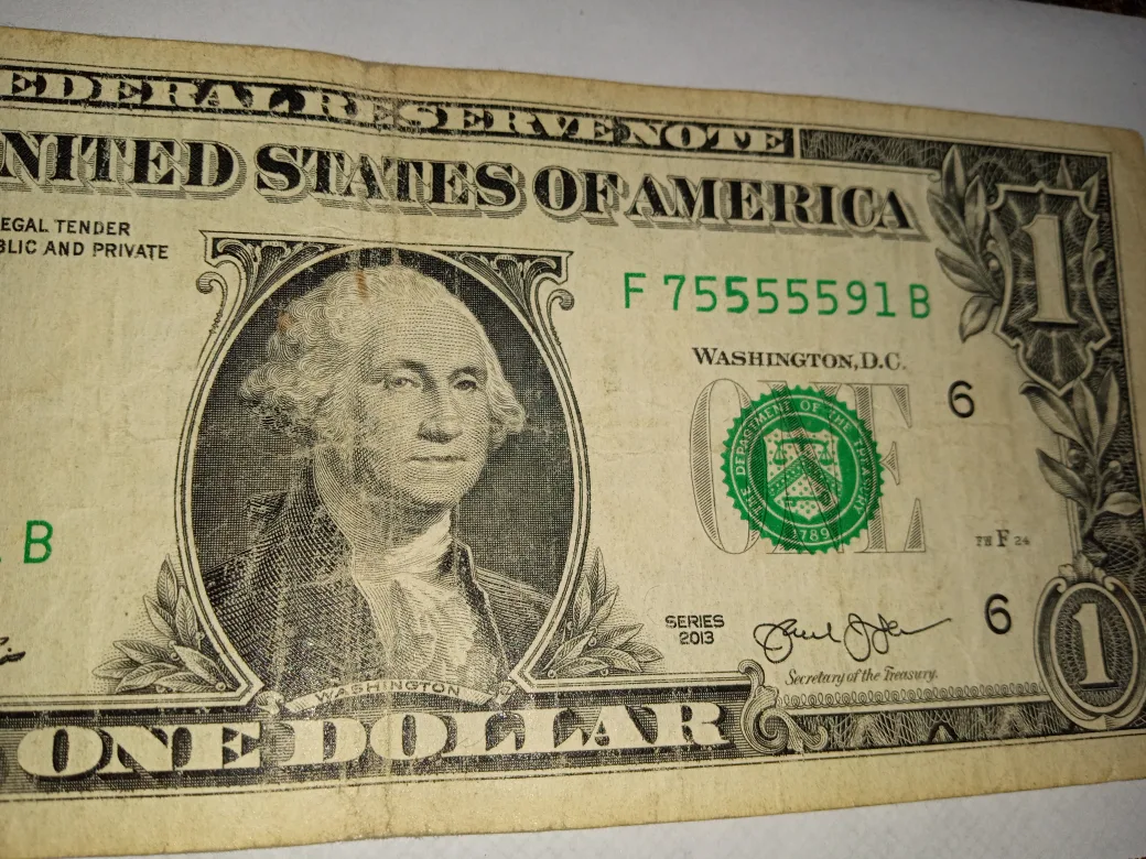 fancy Serial number $1 bill thumbnail