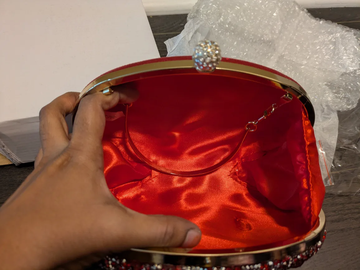 brand new Red Crystal Evening Clutch Bag image indicator(9)