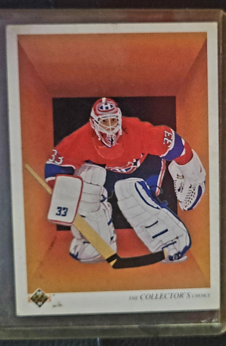 Rare Various Hockey & Baseball Trading Cards - photo 4