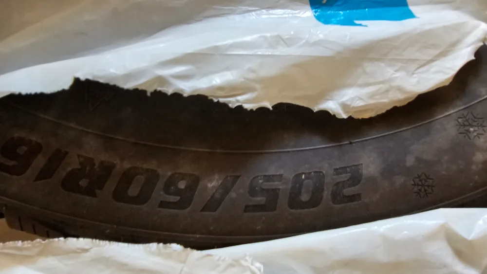 Joyroad Winter RX818 Tire 205/60R16 image indicator(3)