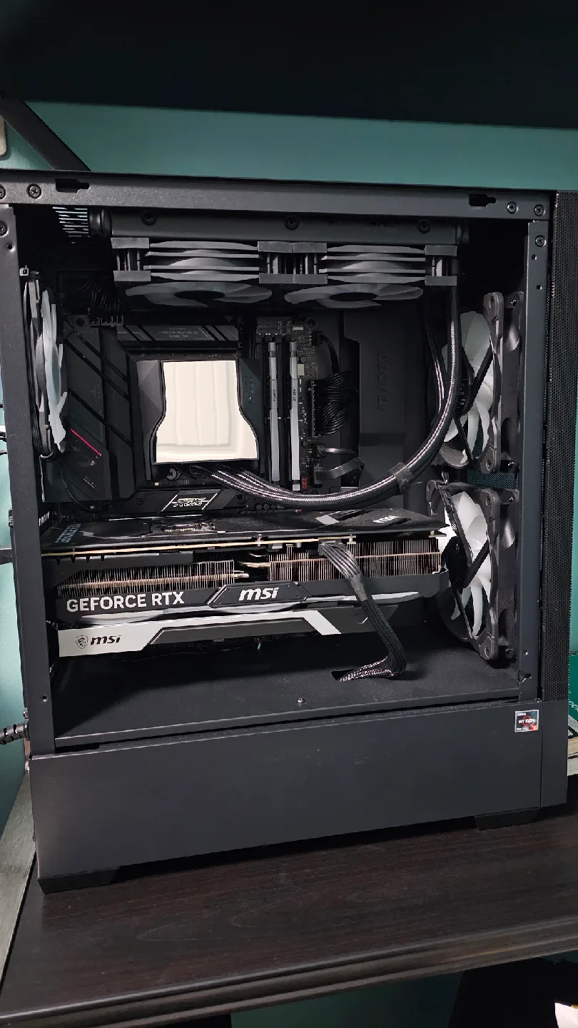 Custom PC Builds & Optimization – Local & Affordable image indicator(3)