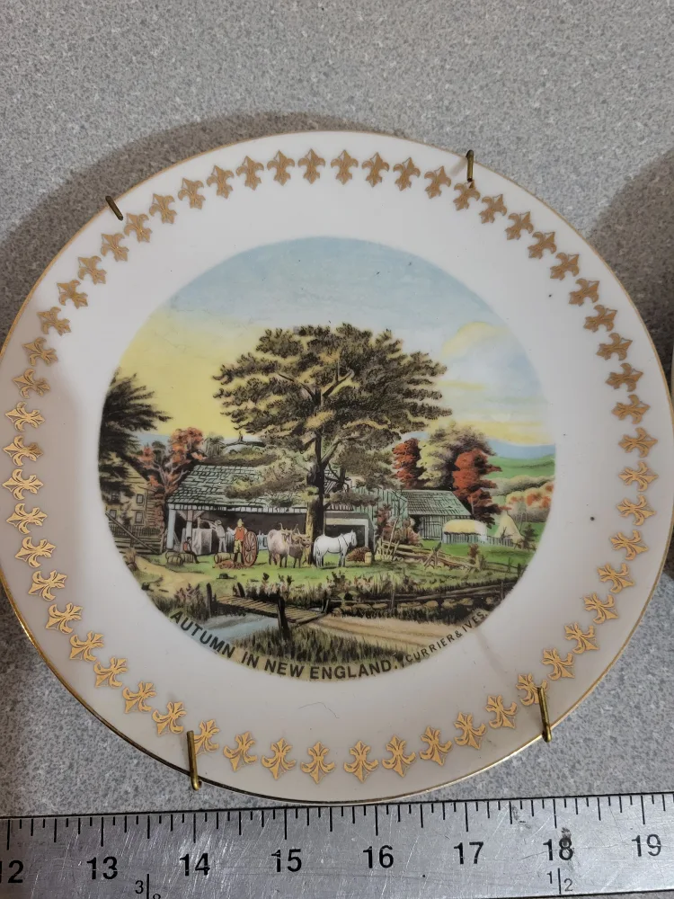 Currier & Ives Decorative Plates (Set of 4) image indicator(2)