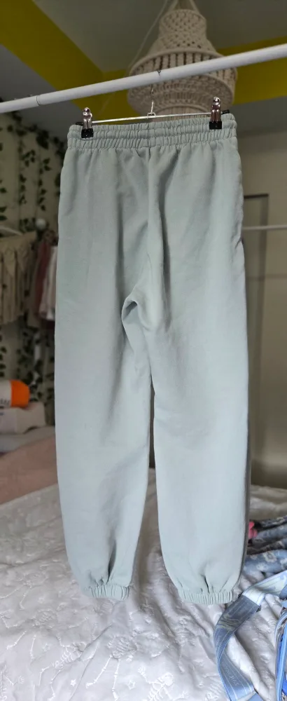 Zara Joggers - Size Small image indicator(4)
