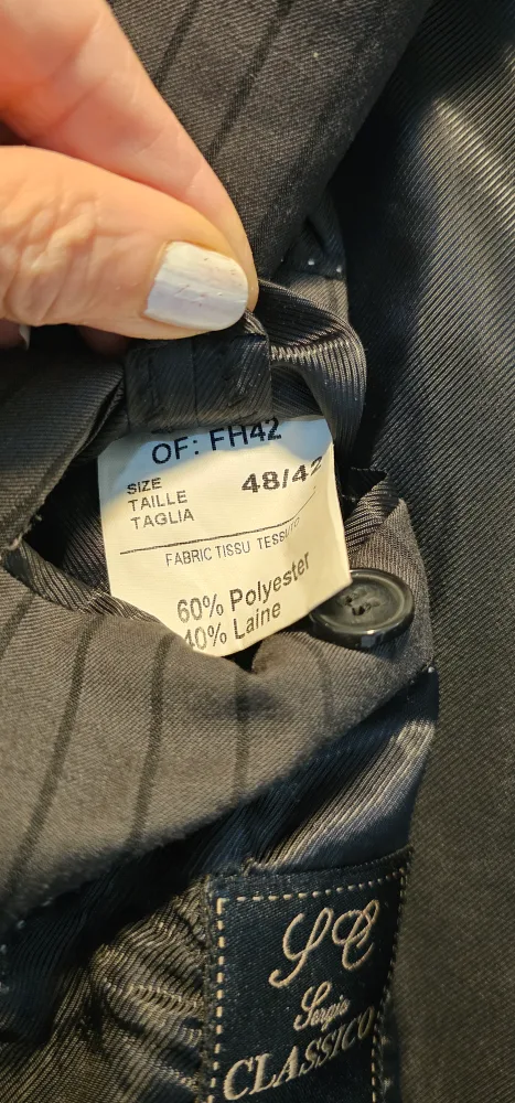 Sergio Classico Pinstripe Blazer Size 48/42 image indicator(3)