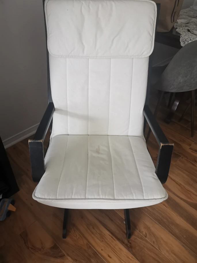 White Armchair - photo 2