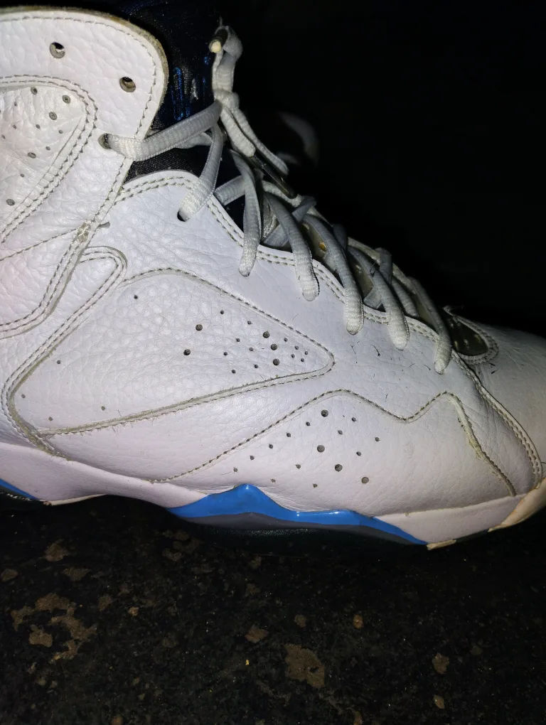 Air Jordan 7 Retro White/Blue thumbnail