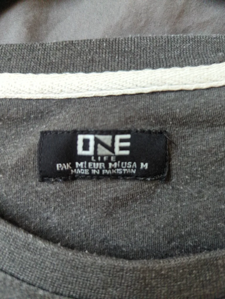 ONE LIFE True Visionary T-Shirt - Size M image indicator(3)