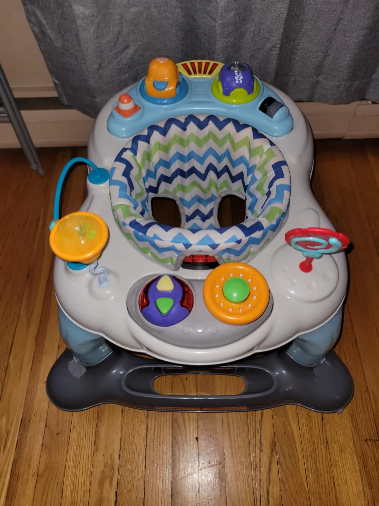 Baby Activity Center / Walker thumbnail