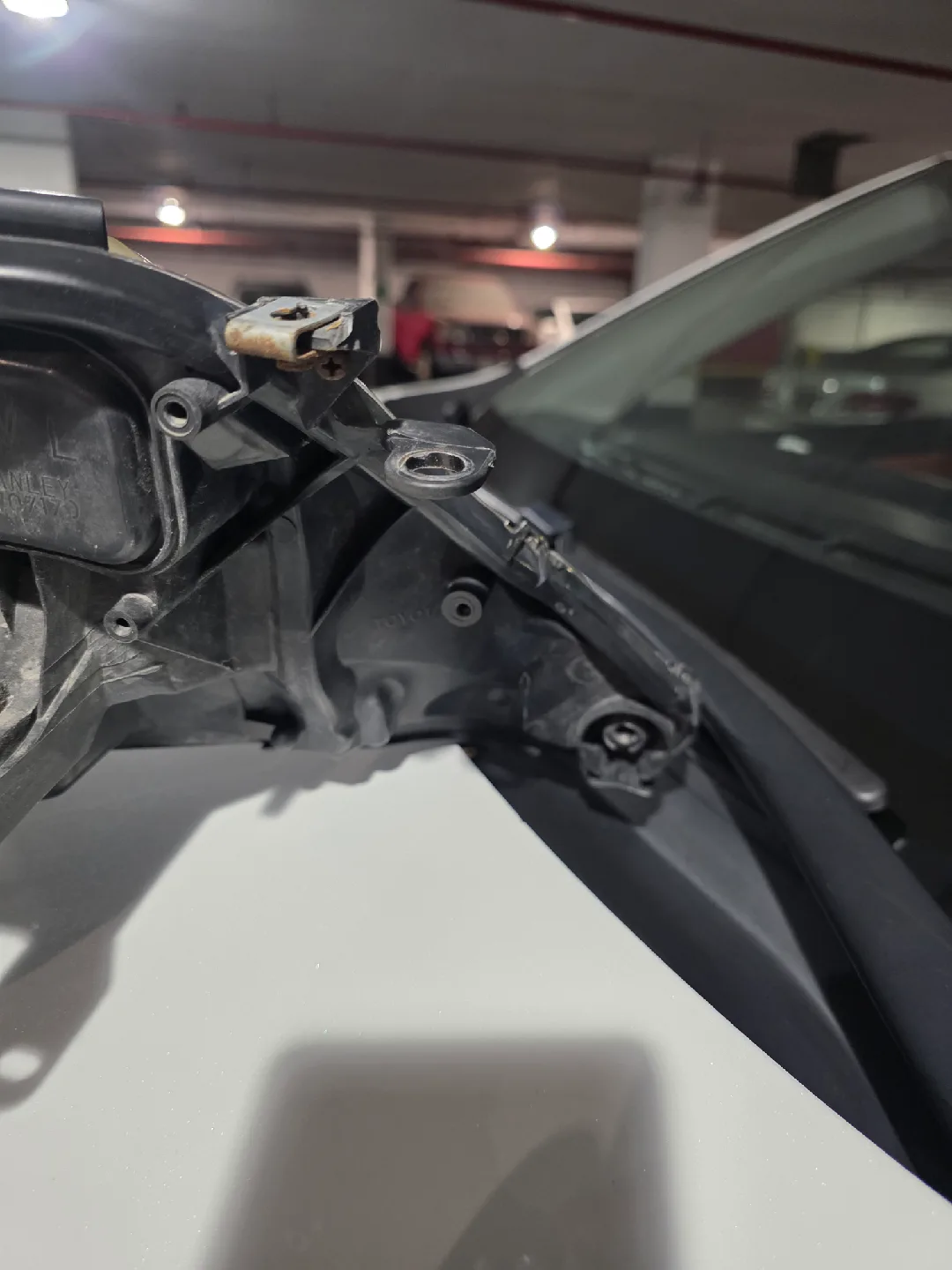 Toyota Rav4 Headlight Assembly image indicator(7)