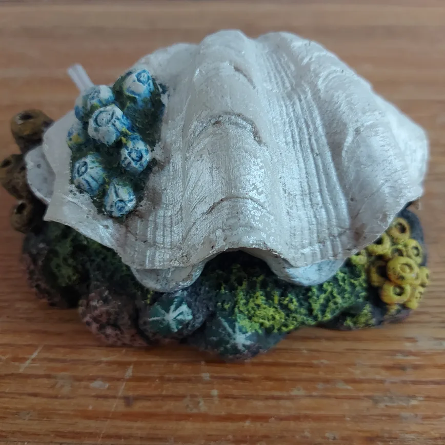 Decorative Aquarium Oyster Clam Pearl Figurine image indicator(2)