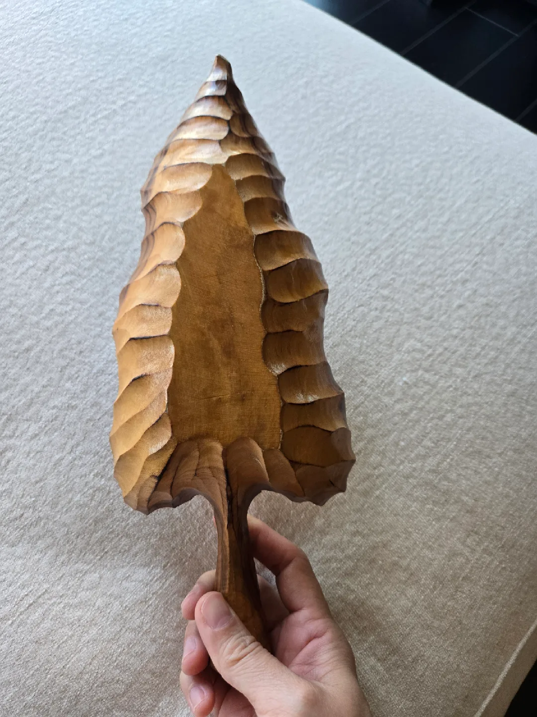 Wooden Leaf-Shaped Serving Tray image indicator(3)