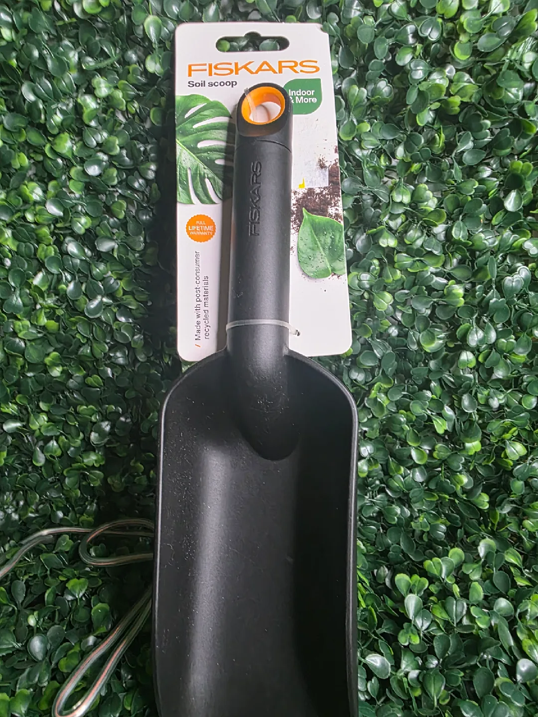 Fiskars Soil Scoop - New thumbnail