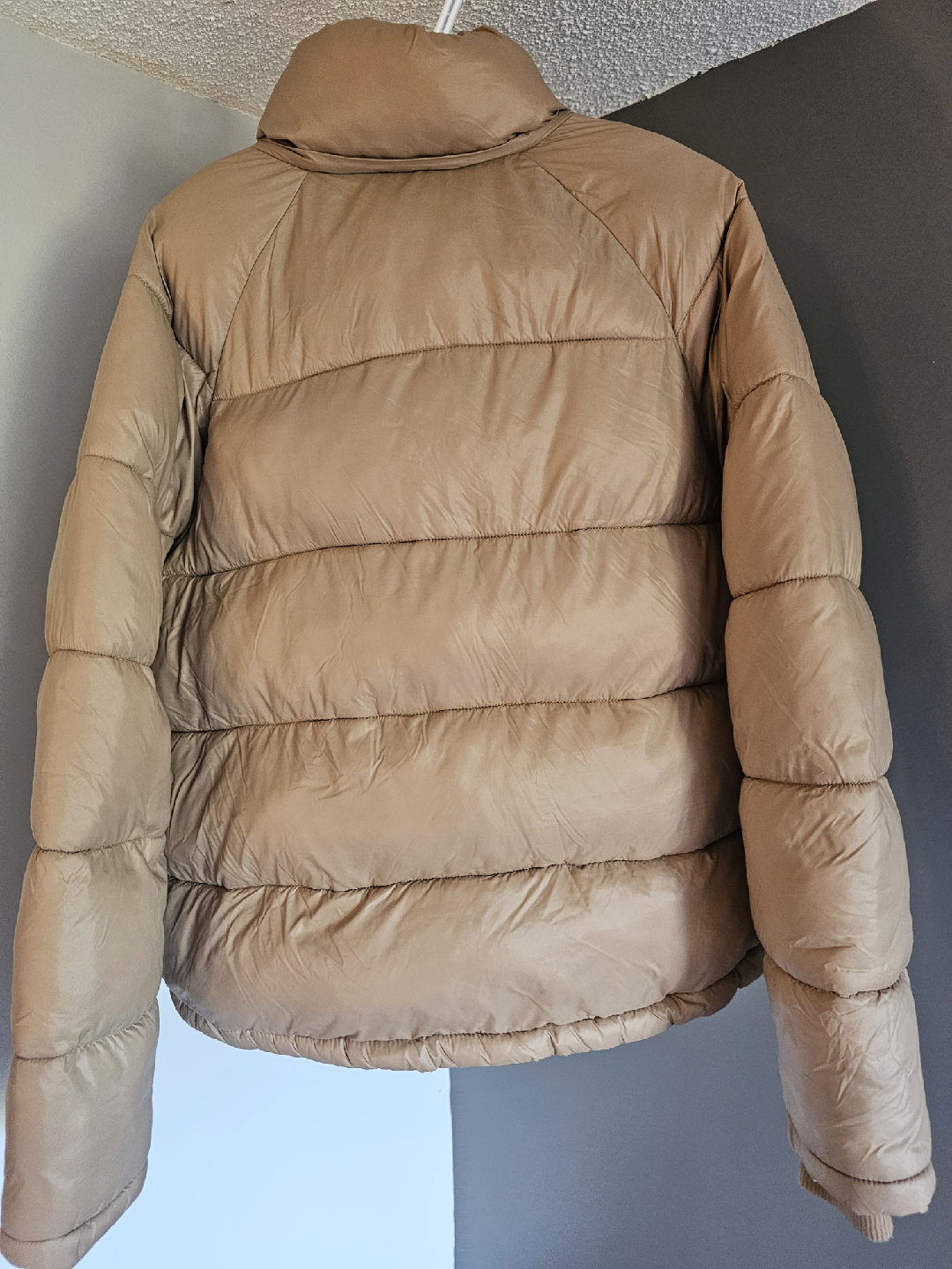 No Boundaries Puffer Jacket - Size L - photo 2