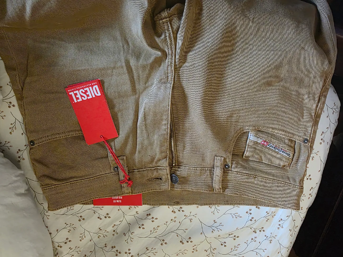 diesel slim fit image indicator(2)