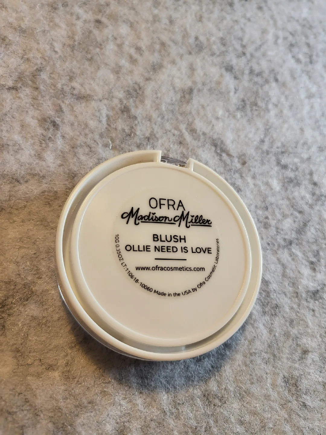 OFRA Madison Miller Blush - Ollie Need Is Love image indicator(2)