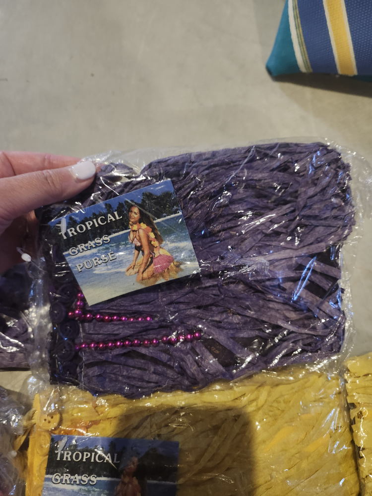 Tropical Grass Purse - New! - photo 2