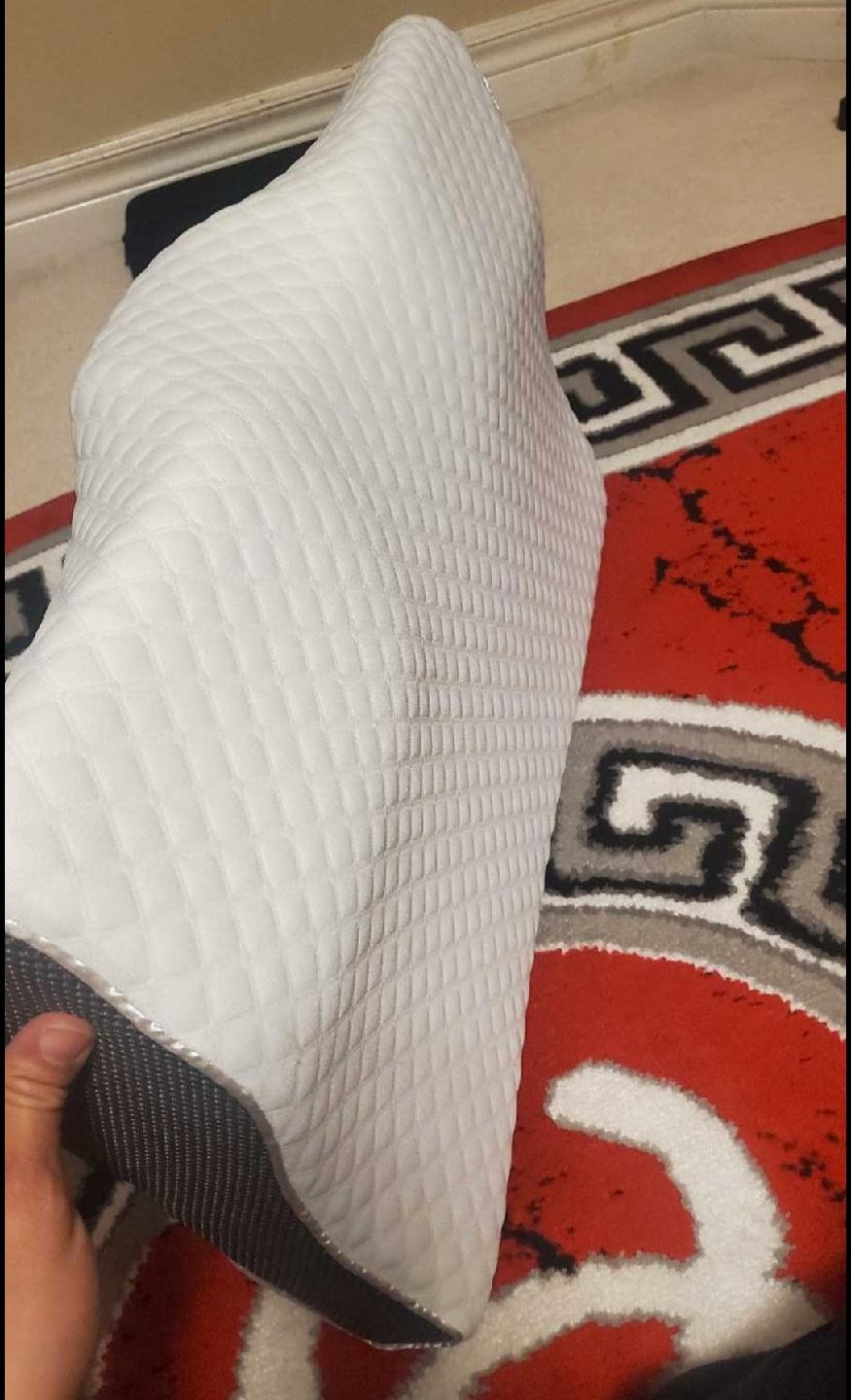 White Quilted Pillow - photo 5