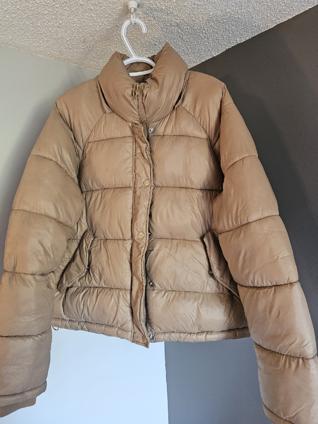 No Boundaries Puffer Jacket - Size L - photo 3