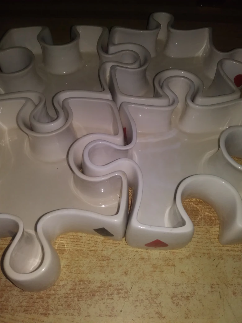 Puzzle Piece Shaped Serving Dish