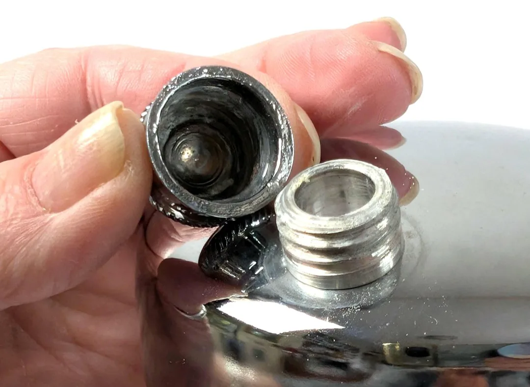 Glass Cocktail Shaker ~ Cocktail Recipes ~ Retro Barware image indicator(6)