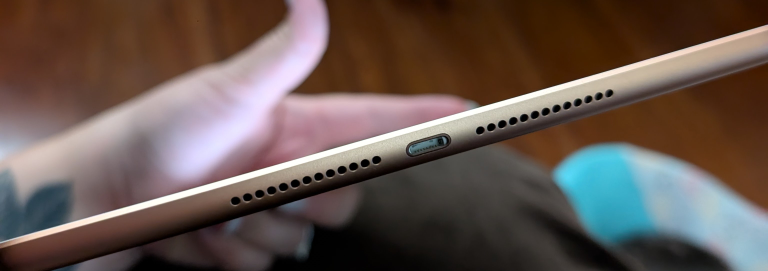 APPLE IPAD 6TH GENERATION ROSE GOLD - photo 4