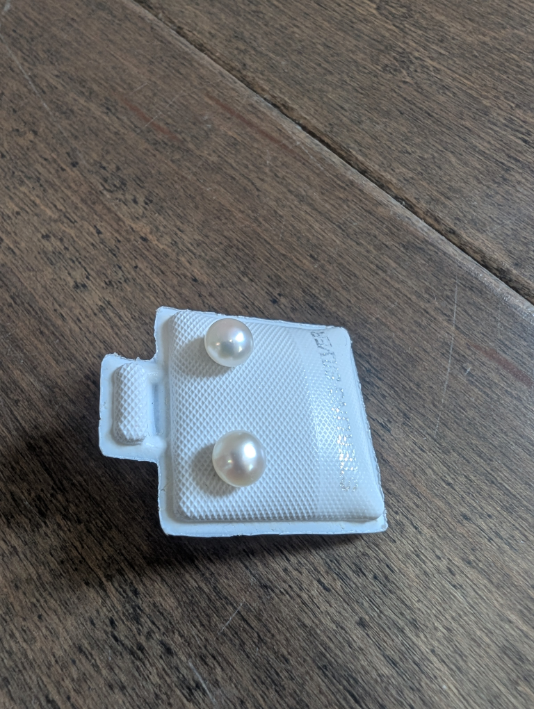 Brand New Silver Pearl Earrings For Sale - photo 3