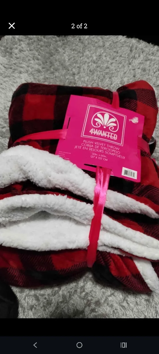 4WANTED Plush Velvet Throw - Red Plaid thumbnail