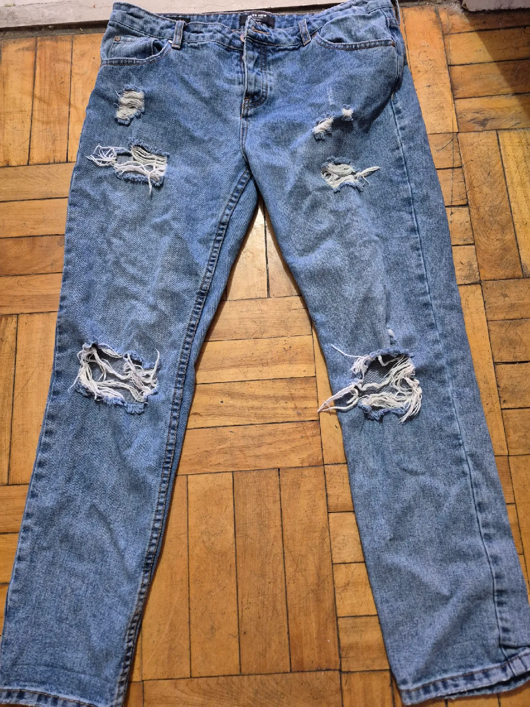 Ever New Alexa Boyfriend Jeans - Size 8 thumbnail