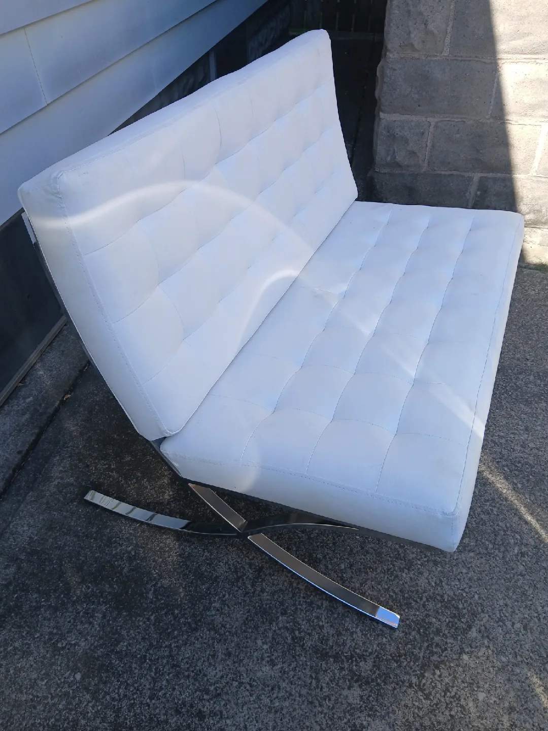 Barcelona Style White Faux Leather Loveseat image indicator(2)