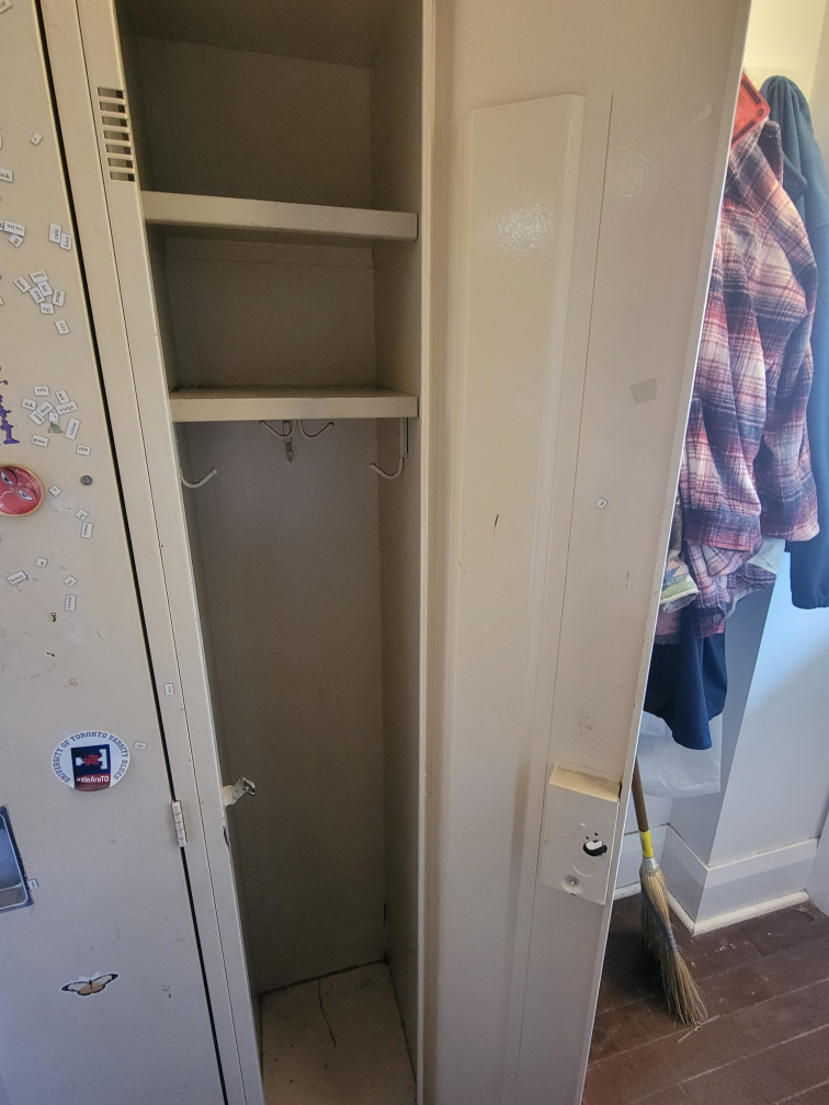 Vintage School Lockers – Great Condition - photo 3