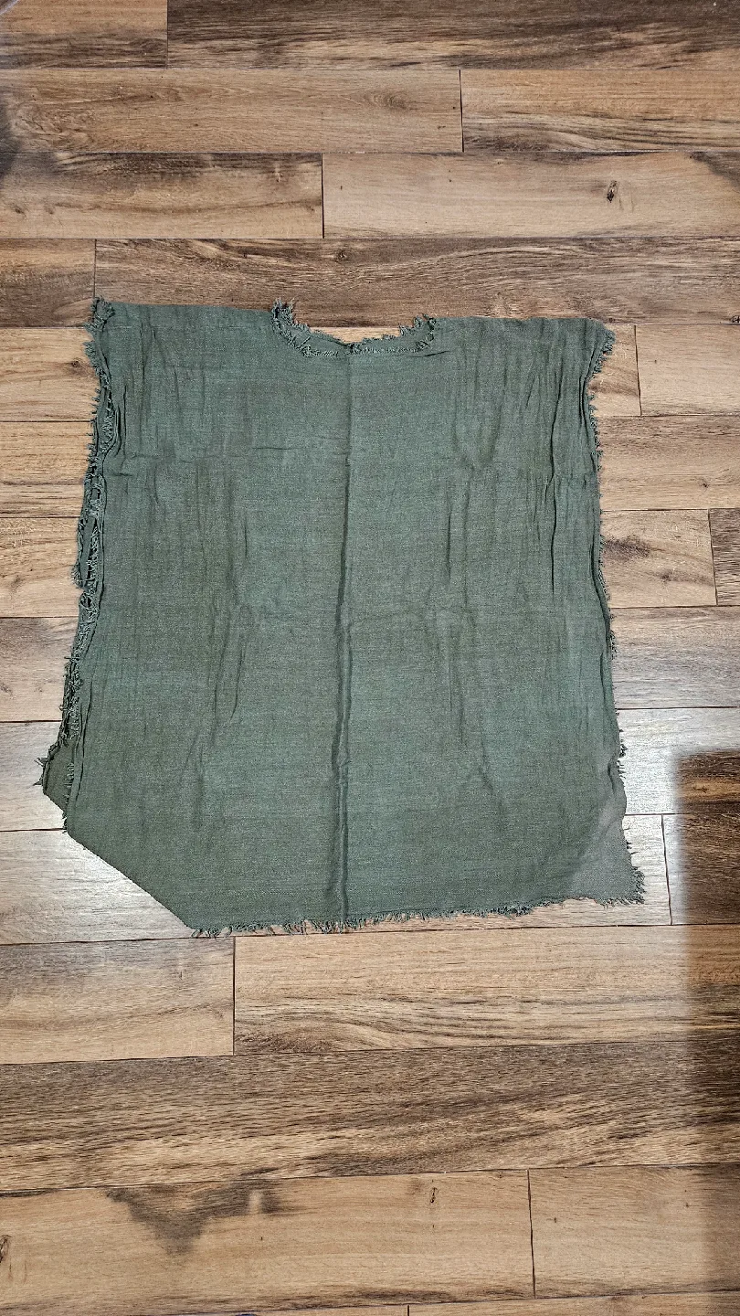 Green Frayed Poncho thumbnail