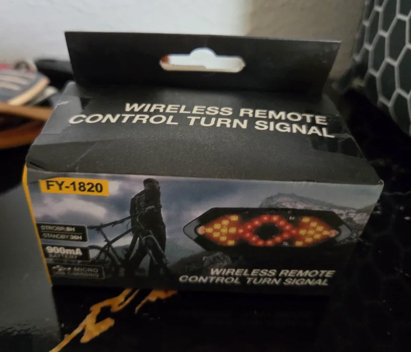 Wireless Remote Control Turn Signal - New in Box! image indicator(2)