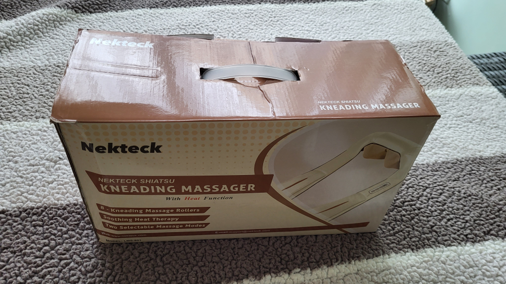 Nekteck Shiatsu Kneading Massager with Heat Function