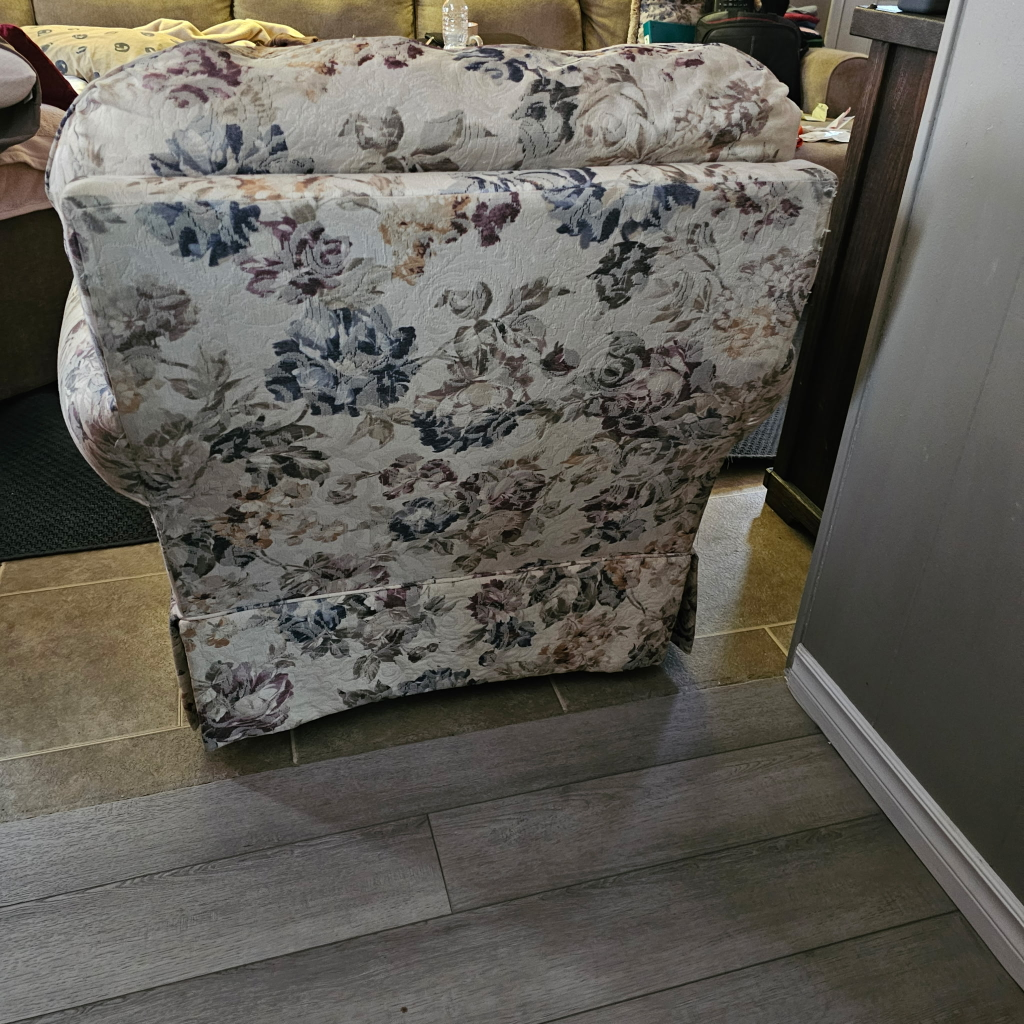 LA-Z-BOY Chairs - photo 2