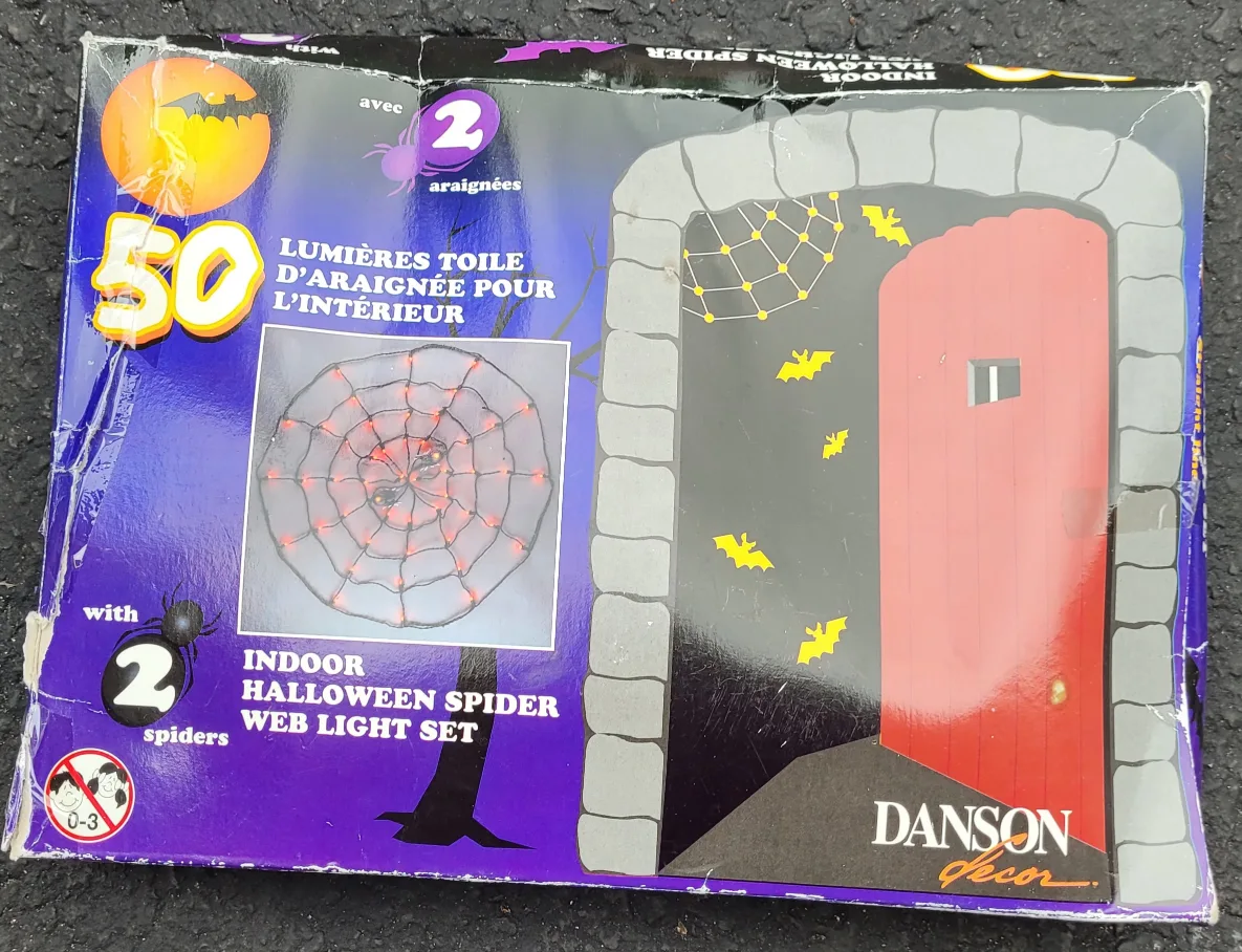 Indoor Halloween Spider Web Light Set image indicator(4)
