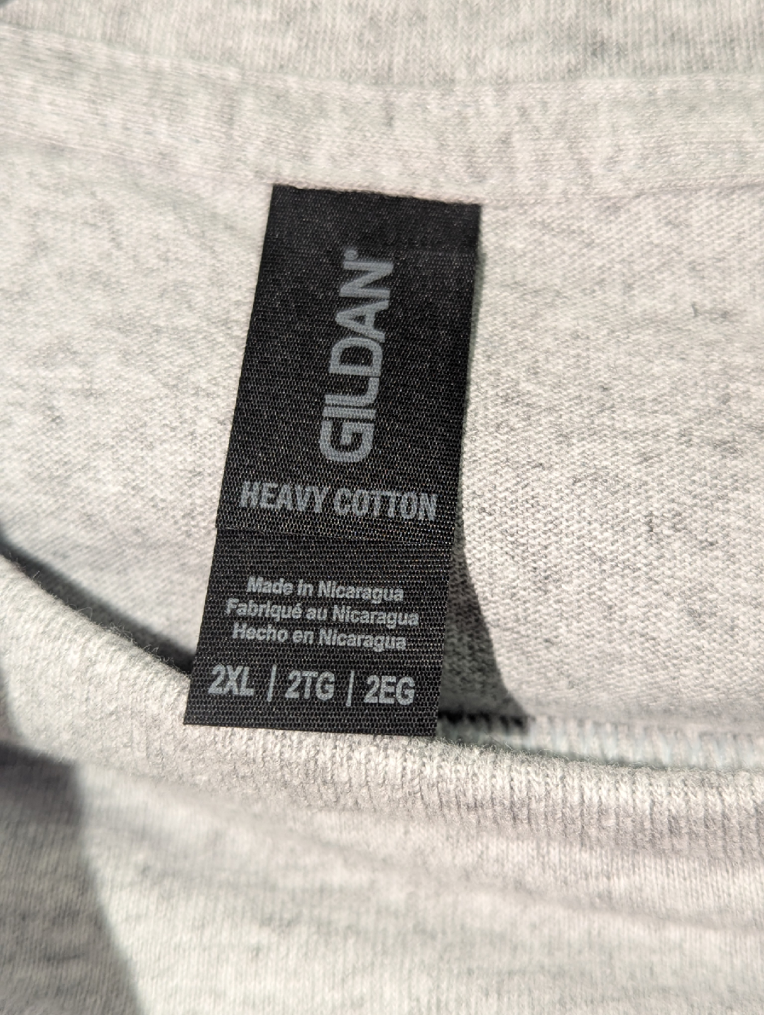 READ AD 🔥 6 NEW Gildan 2XL MENS heavy cotton tshirts *minor flaw - photo 2