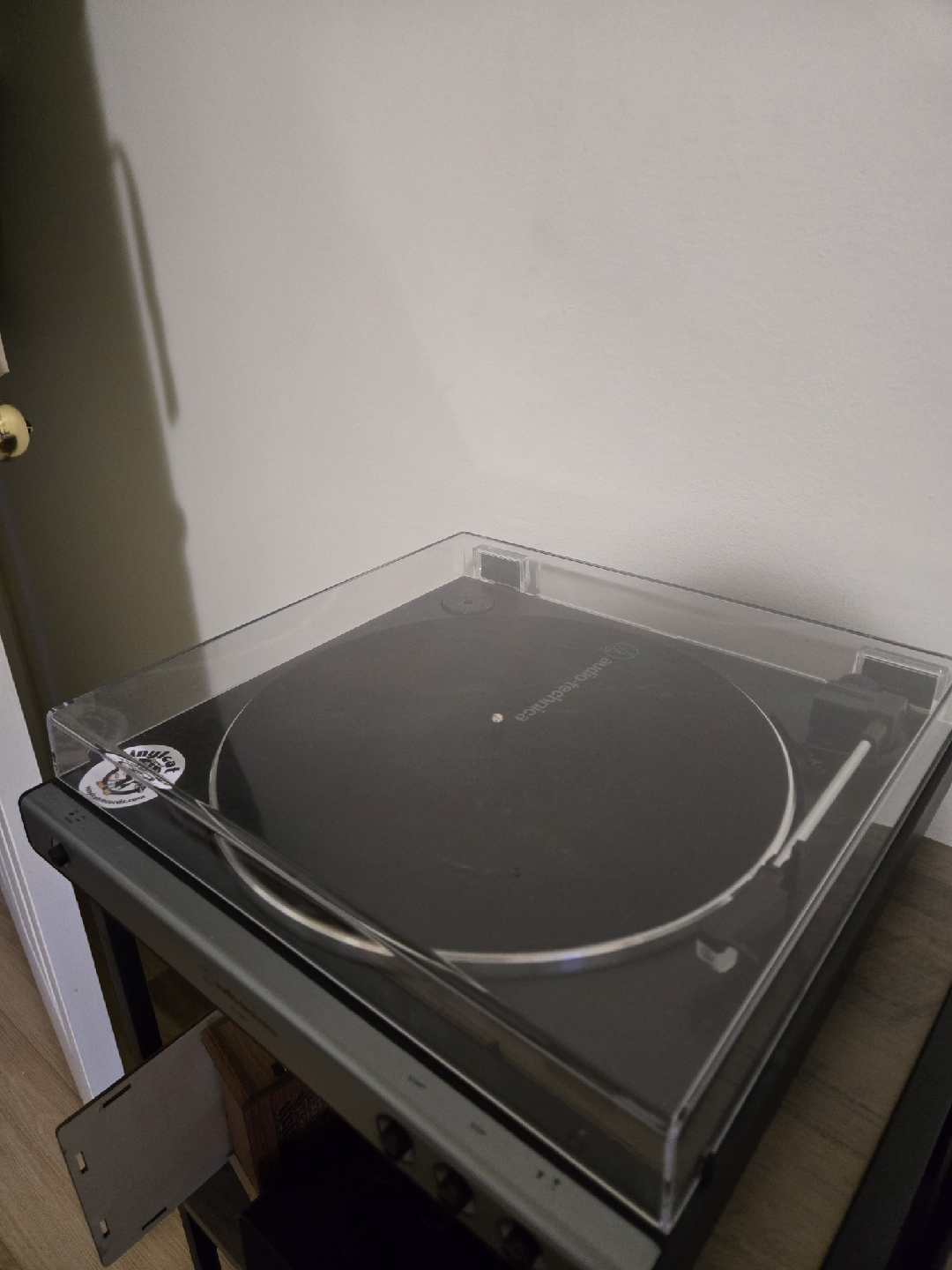 Audio-Technica AT-LP60X Turntable - photo 2