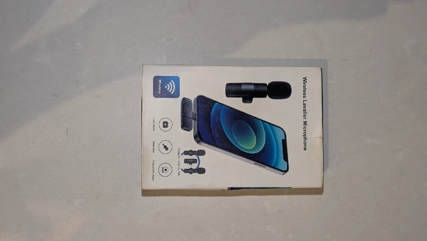 Wireless Lavalier Microphone for iPhone/iPad - New! thumbnail