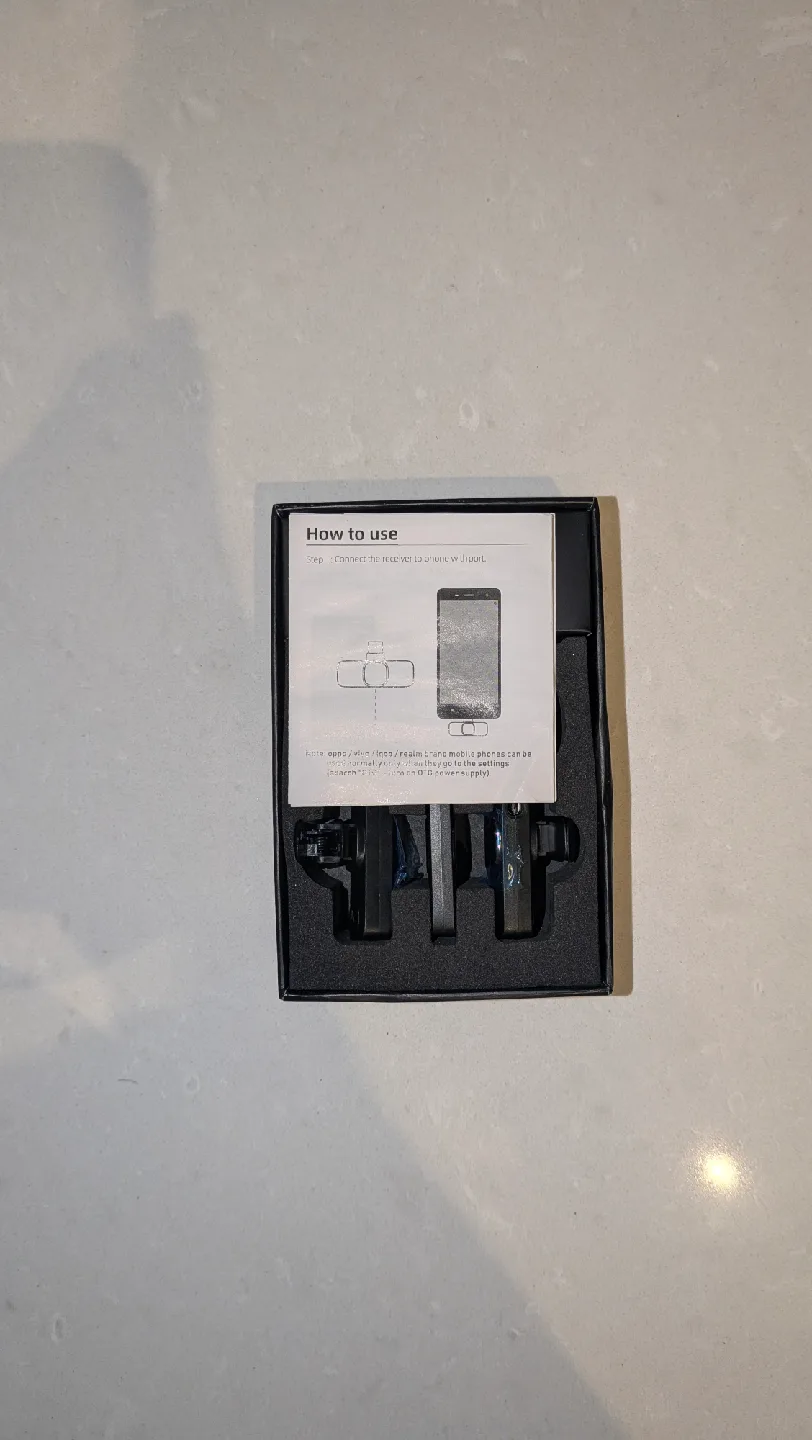 Wireless Lavalier Microphone for iPhone/iPad - New! image indicator(3)